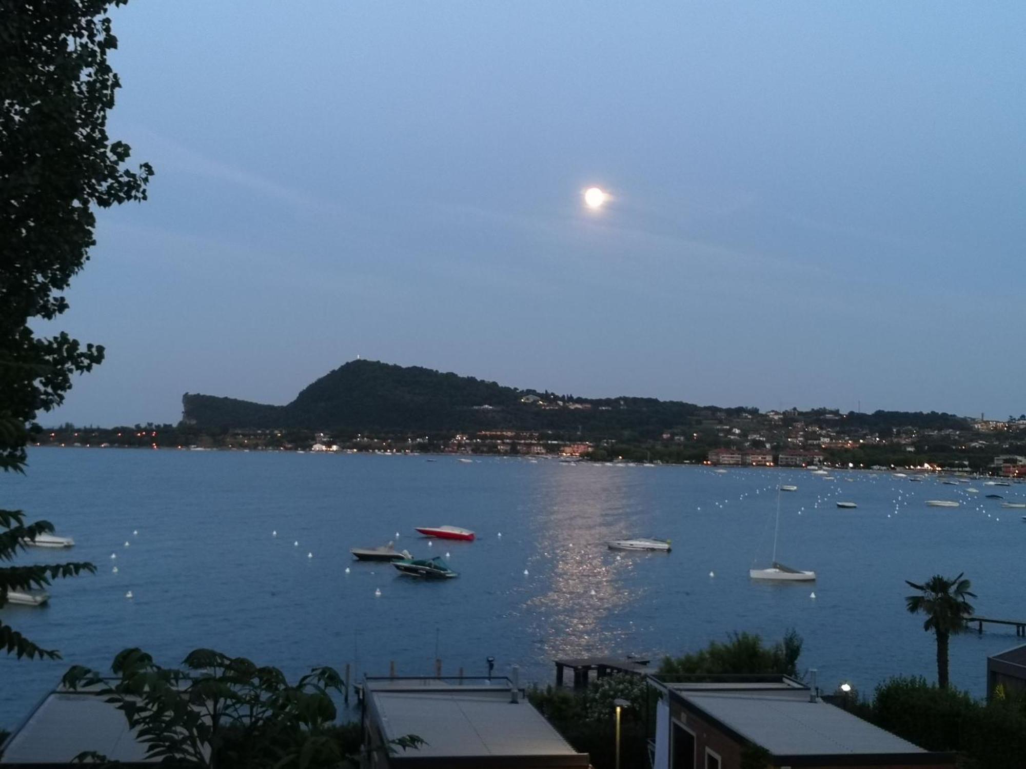 Note Di Lago Manerba del Garda Zewnętrze zdjęcie